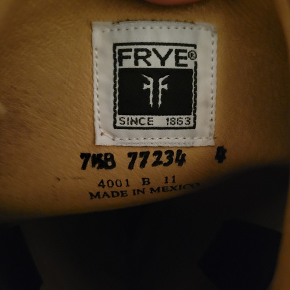 Frye tall boots size 7.5 B!! - Picture 6 of 7